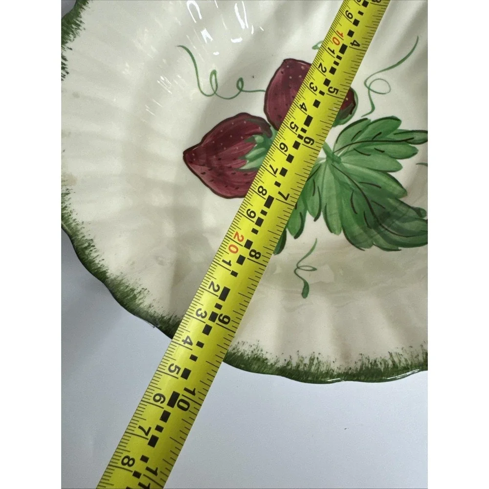Blue Ridge Southern Pottery Serving Bowl Wild Strawberry‎ Pattern 9.5 inch